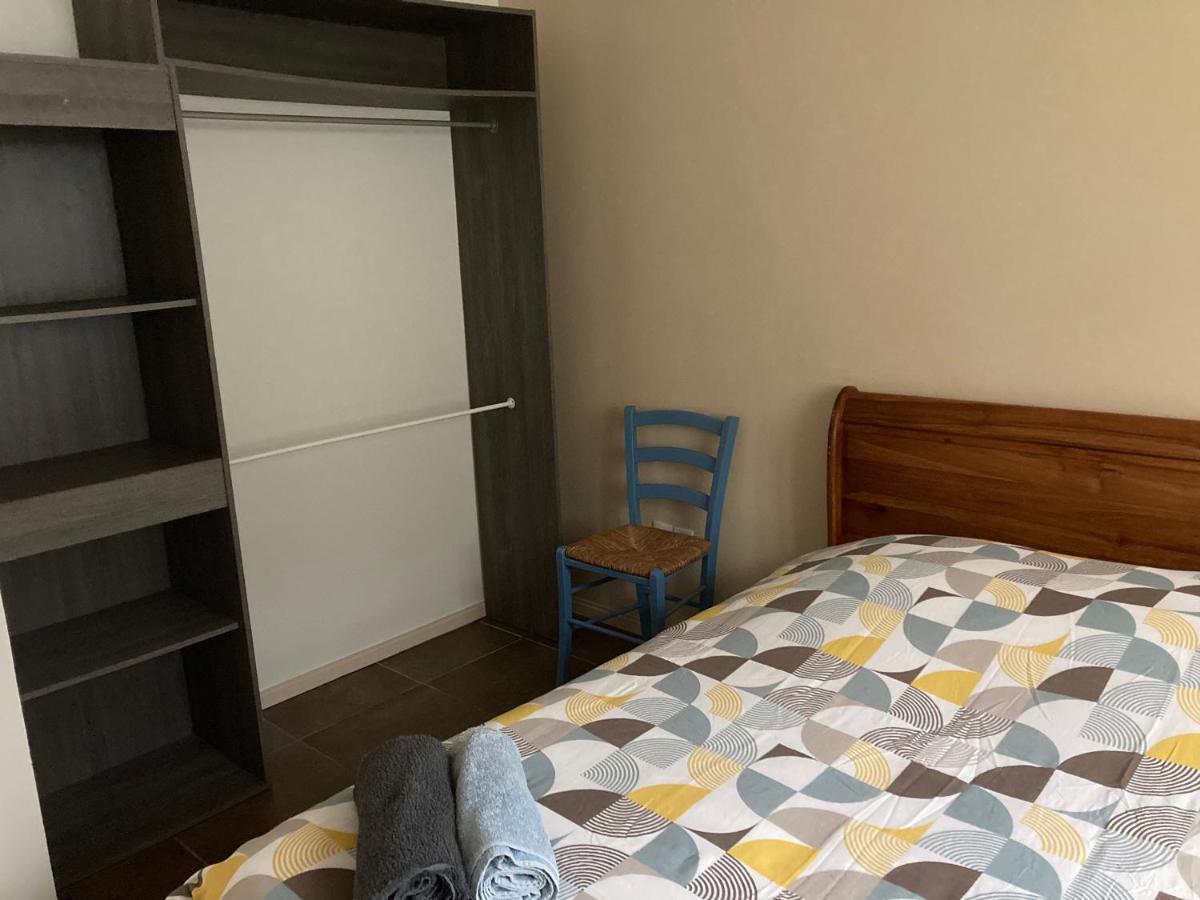 Au Coeur De La Cascade Biberon Bed & Breakfast Ла Плен де Палмист Екстериор снимка